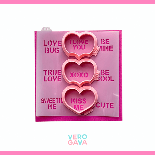 Cortador con stencil corazones con frase 4pzas 5cm